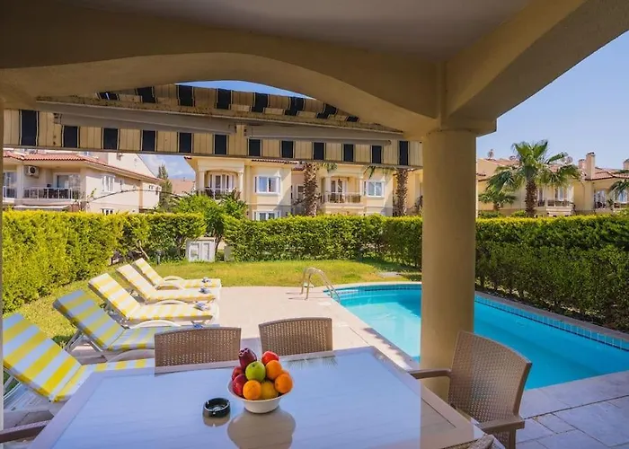 Calis'ta Denize Sifir 8 Kisilik Pearl 9 Willa