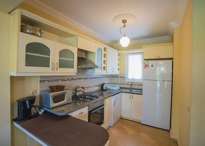 Calis'ta Denize Sifir 8 Kisilik Pearl 9 Villa Fethiye