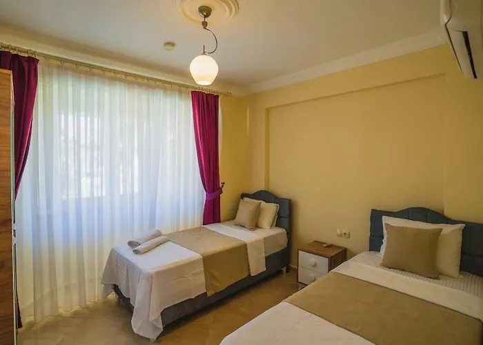 Calis'ta Denize Sifir 8 Kisilik Pearl 9 Fethiye